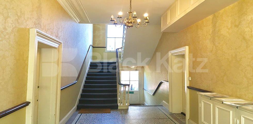 			NEW INSTRUCTION, 1 Bedroom, 1 bath, 1 reception Apartment			 Nightingale Lane, Clapham South